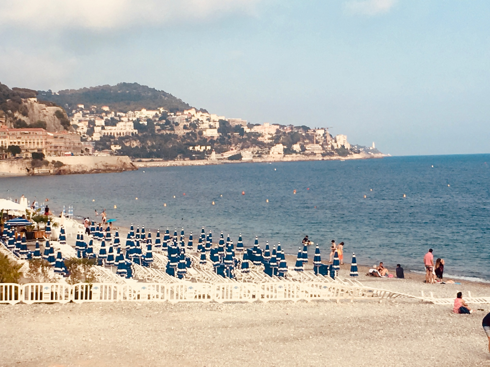 Niza, Francia
